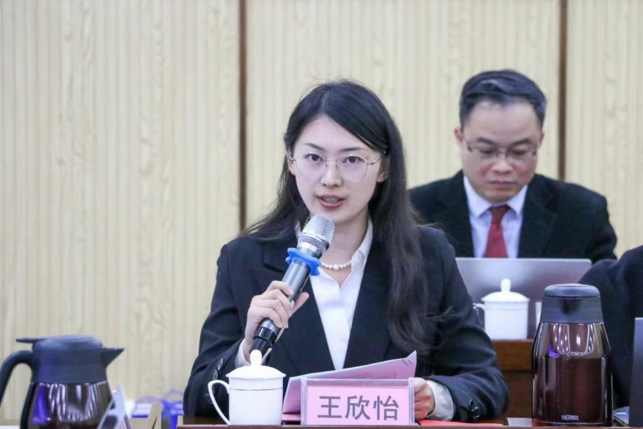 ef43c07f7b61de03eee46ddb853ac86